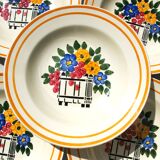 10 assiettes creuses en faïence HB Creil Montereau modèle "Fleuri"