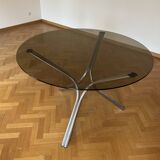 Table verre fumé et pied chromé