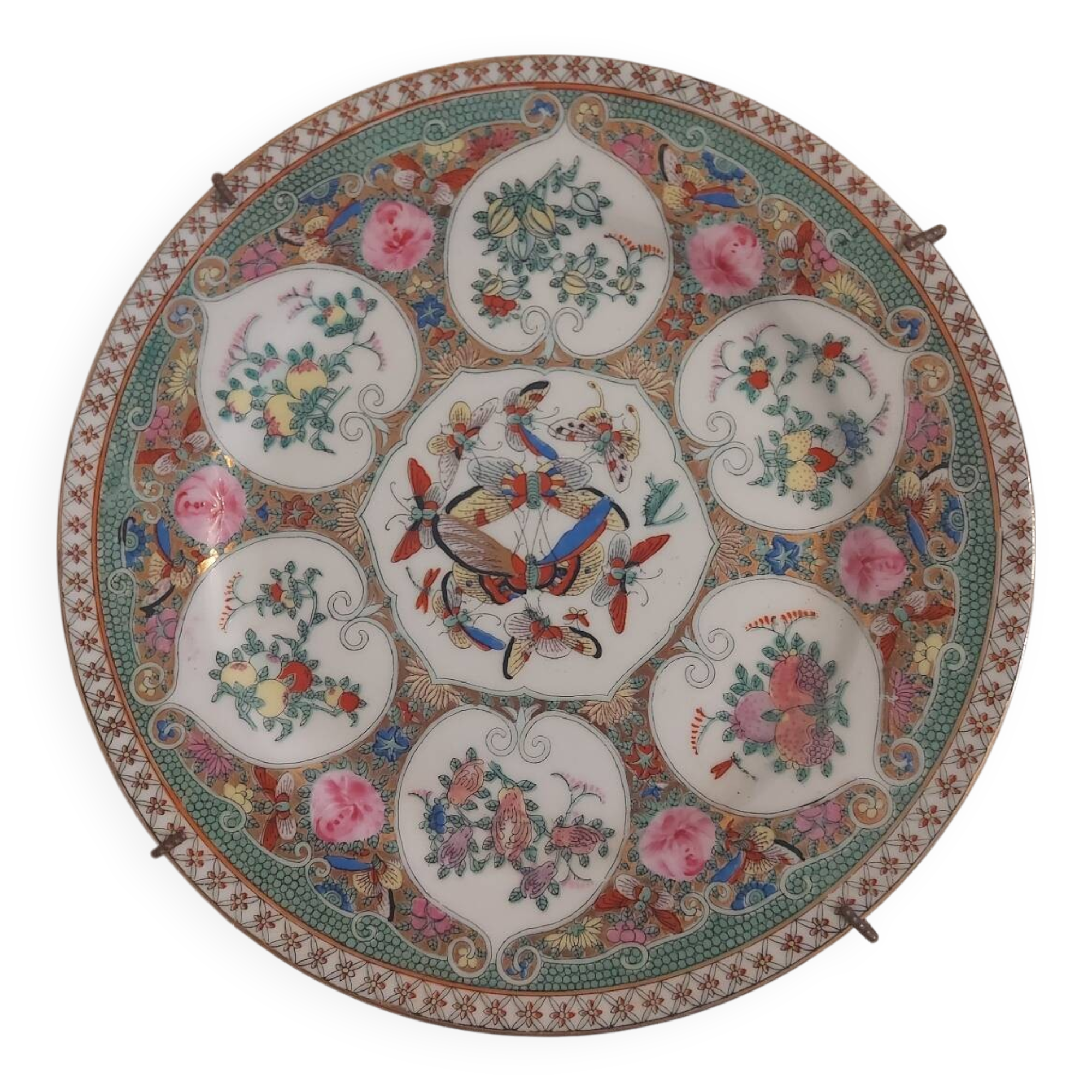 Decorative plate in Chinese porcelain