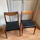 Paire de chaises scandinaves simili cuir noir