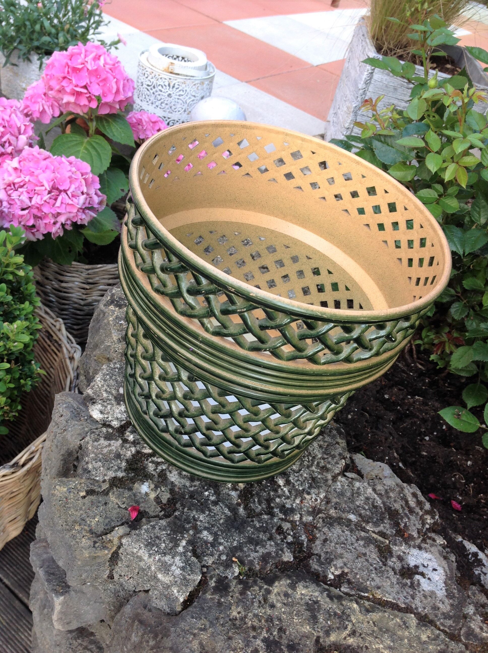 Cache pot green bottle imitation wicker braided / vintage 60s-70s