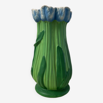 Vase en porcelaine tulipes