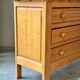 Commode ancienne en chêne massif, esprit Arts & Crafts