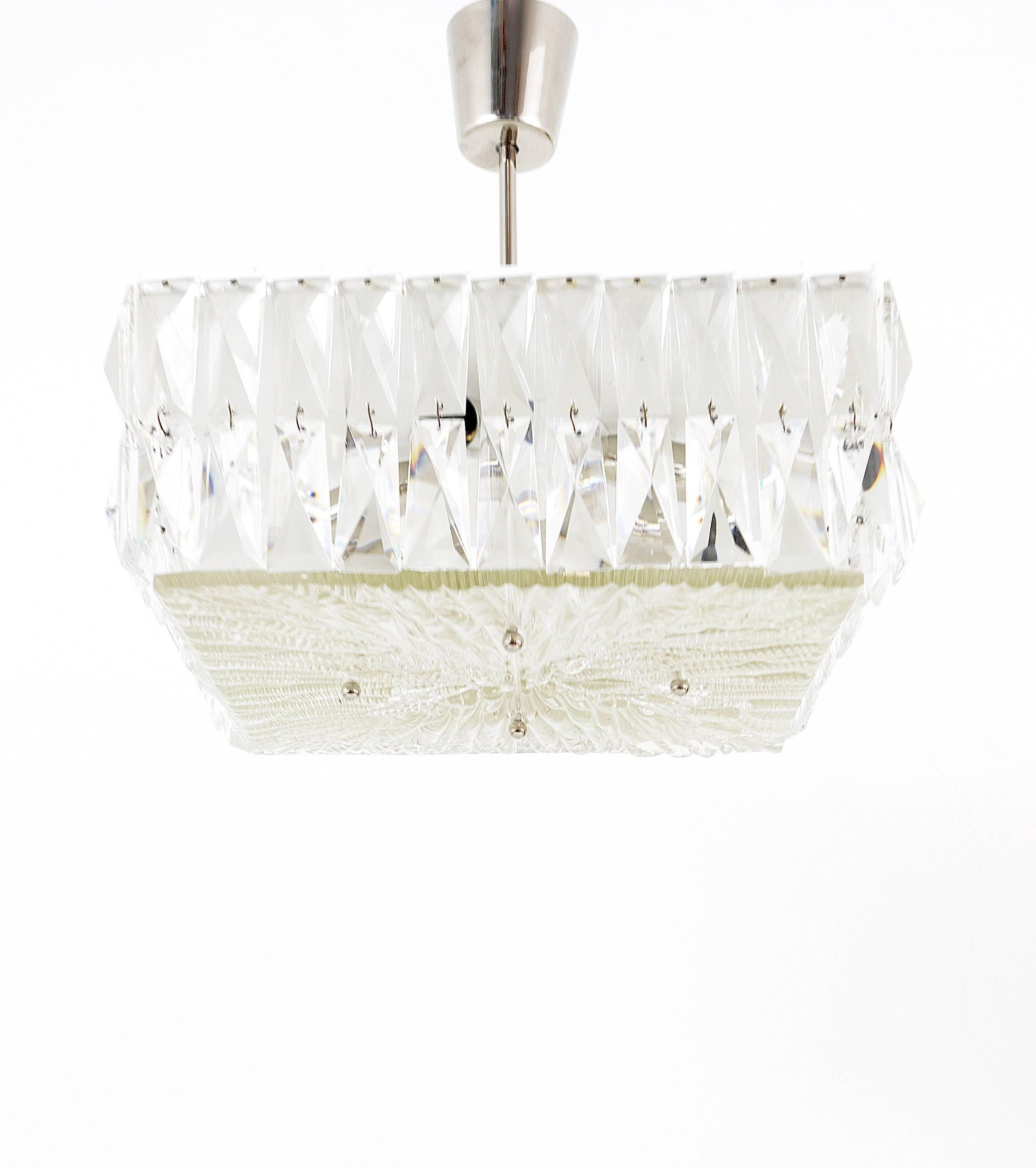 Bakalowits Vienna Faceted Crystal Chandelier Mid-Century, Austria, 1960s