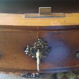 Commode de style bordelaise