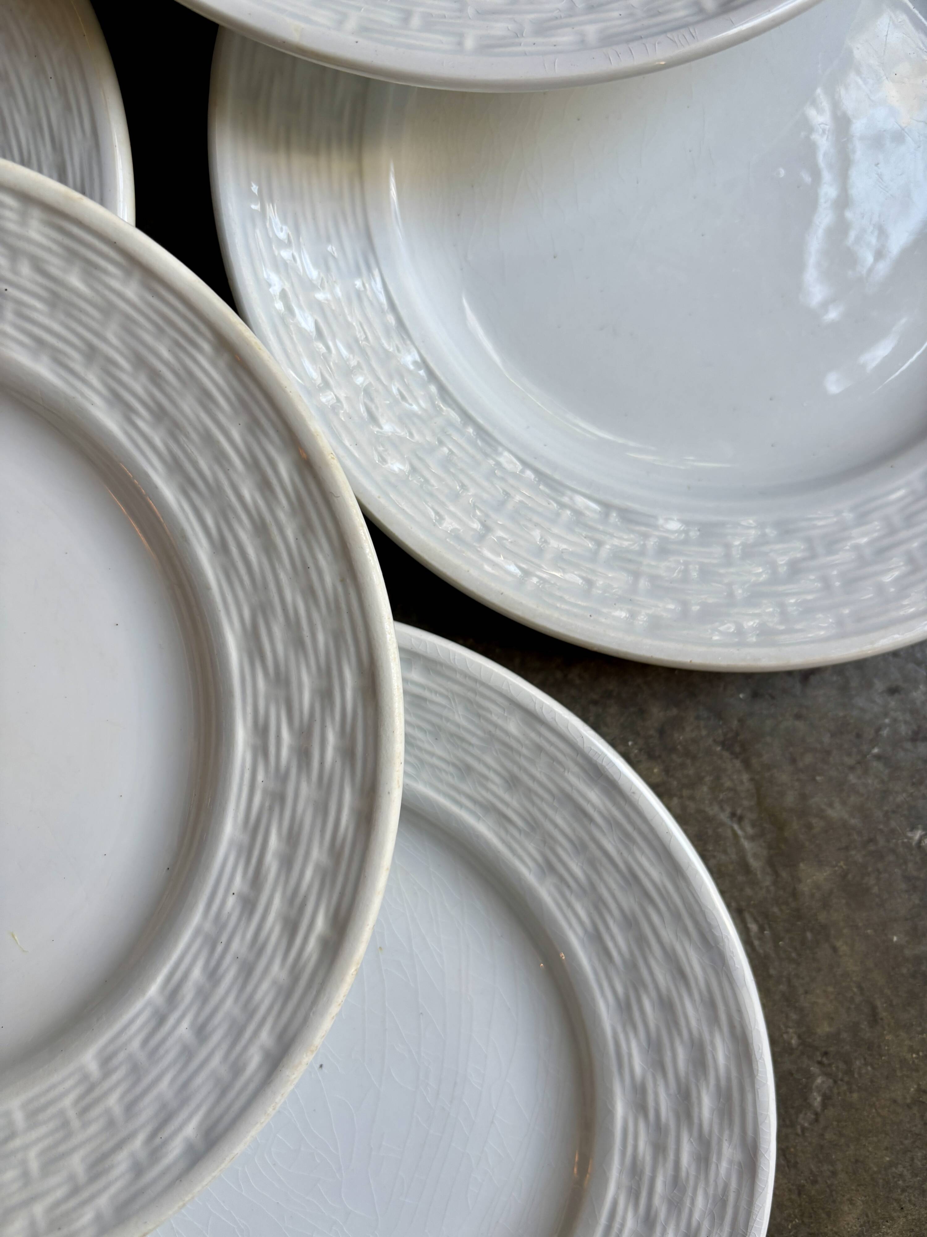 6 St Amand dessert plates in white earthenware