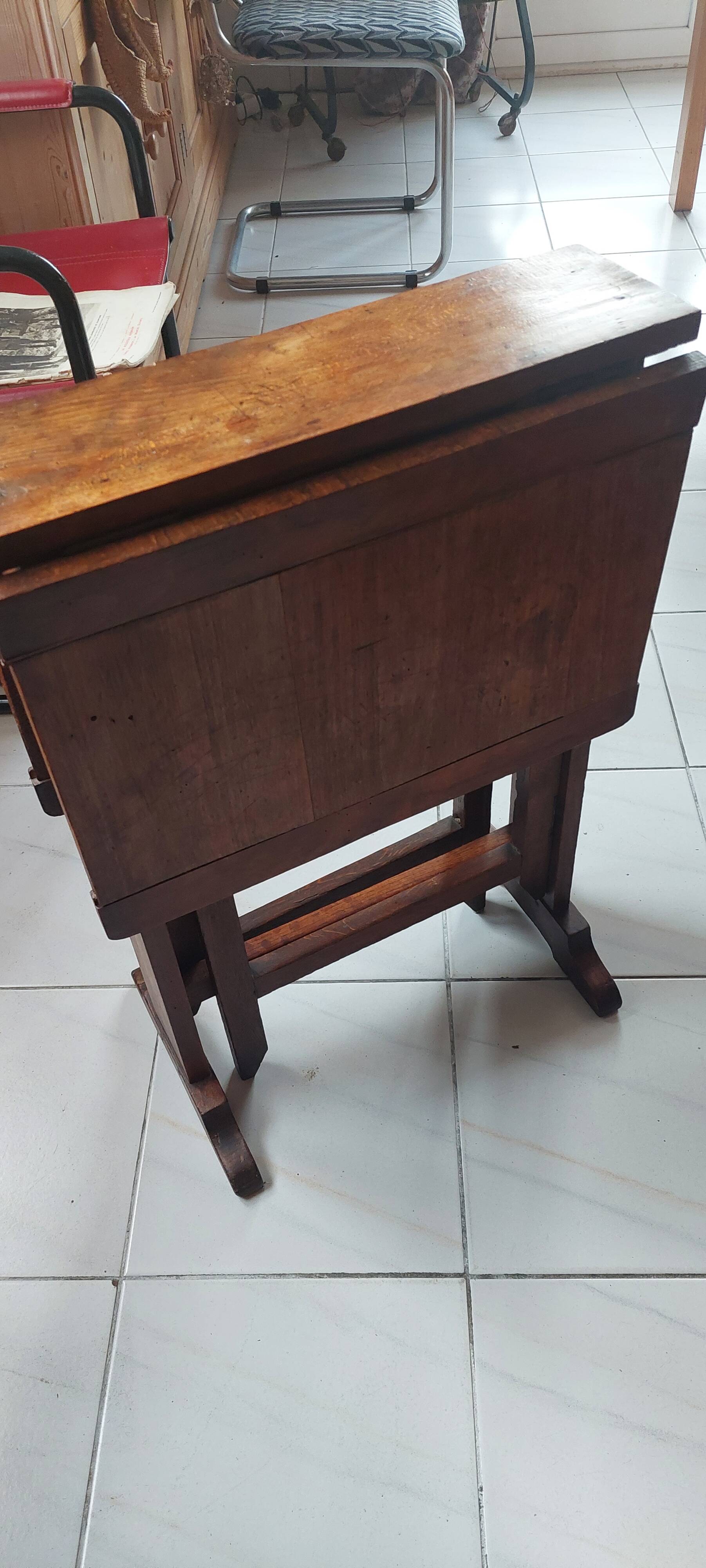 Small monastery table in pine wood.