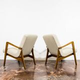 Pair of vintage 300-138 armchairs by Bystrzyckie Fabryki Mebli, 1960s