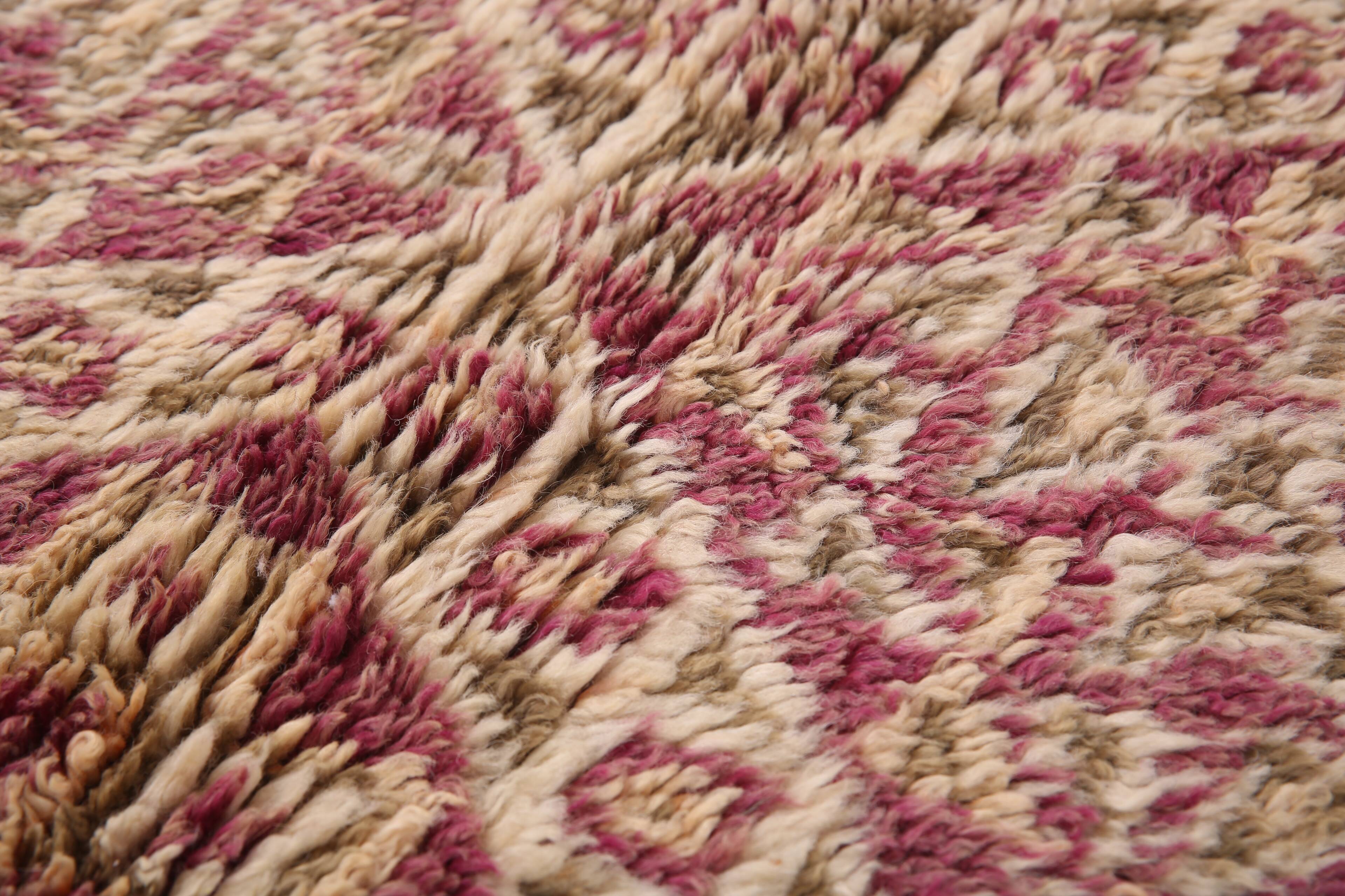 Purple Vintage Beni Mguild Rug 186 x 353 cm - Handmade Berber Wool Rug