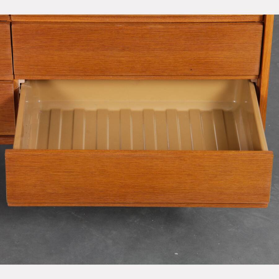 Commode en bois par Jiri Jiroutek, modèle U-453, vers 1960