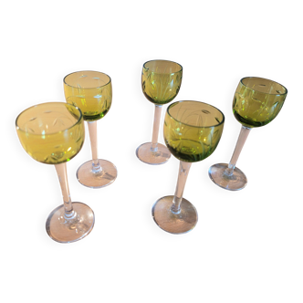Lot de 5 verres à liqueur vert et transparent
