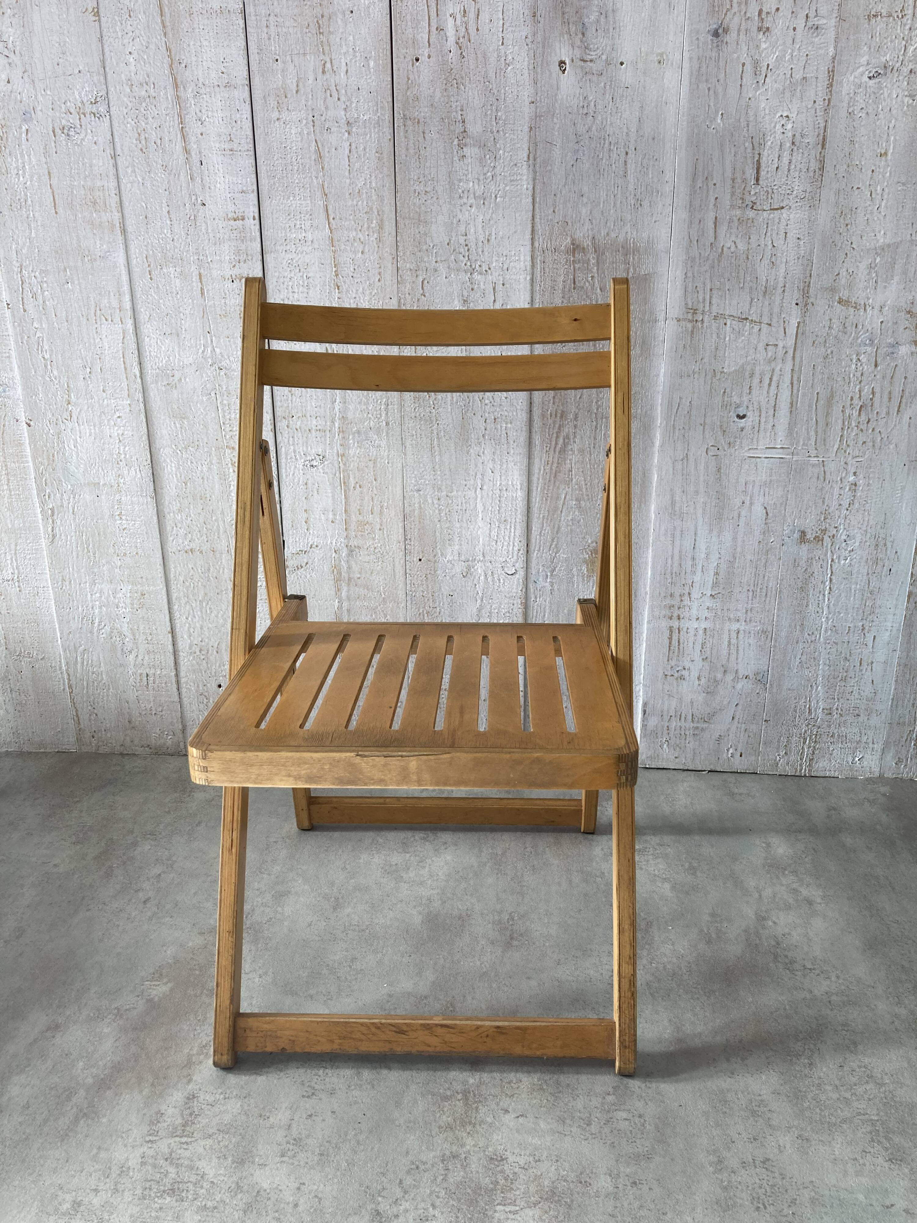 Vintage folding chair
