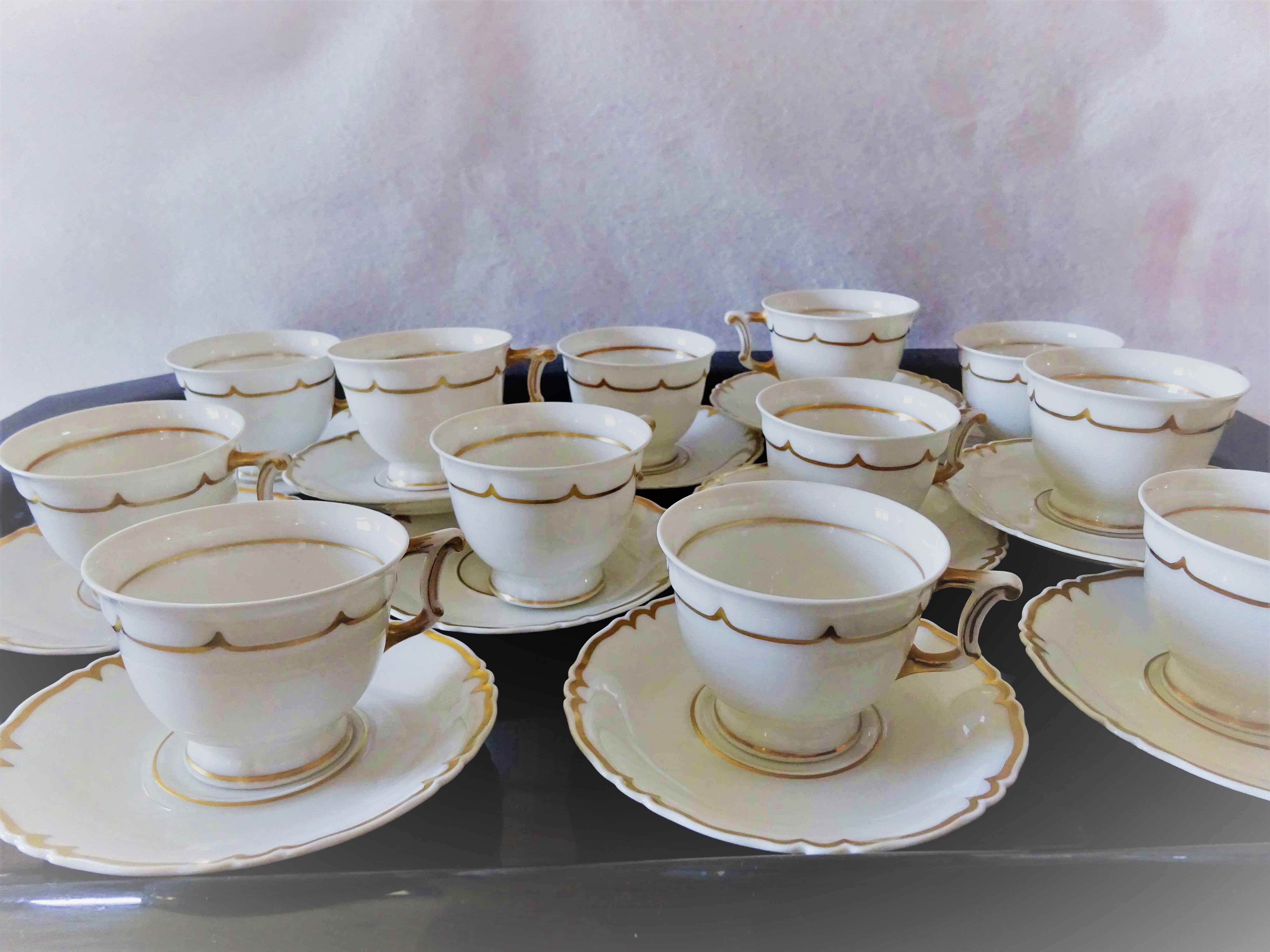 12 Limoges Haviland porcelain coffee cups