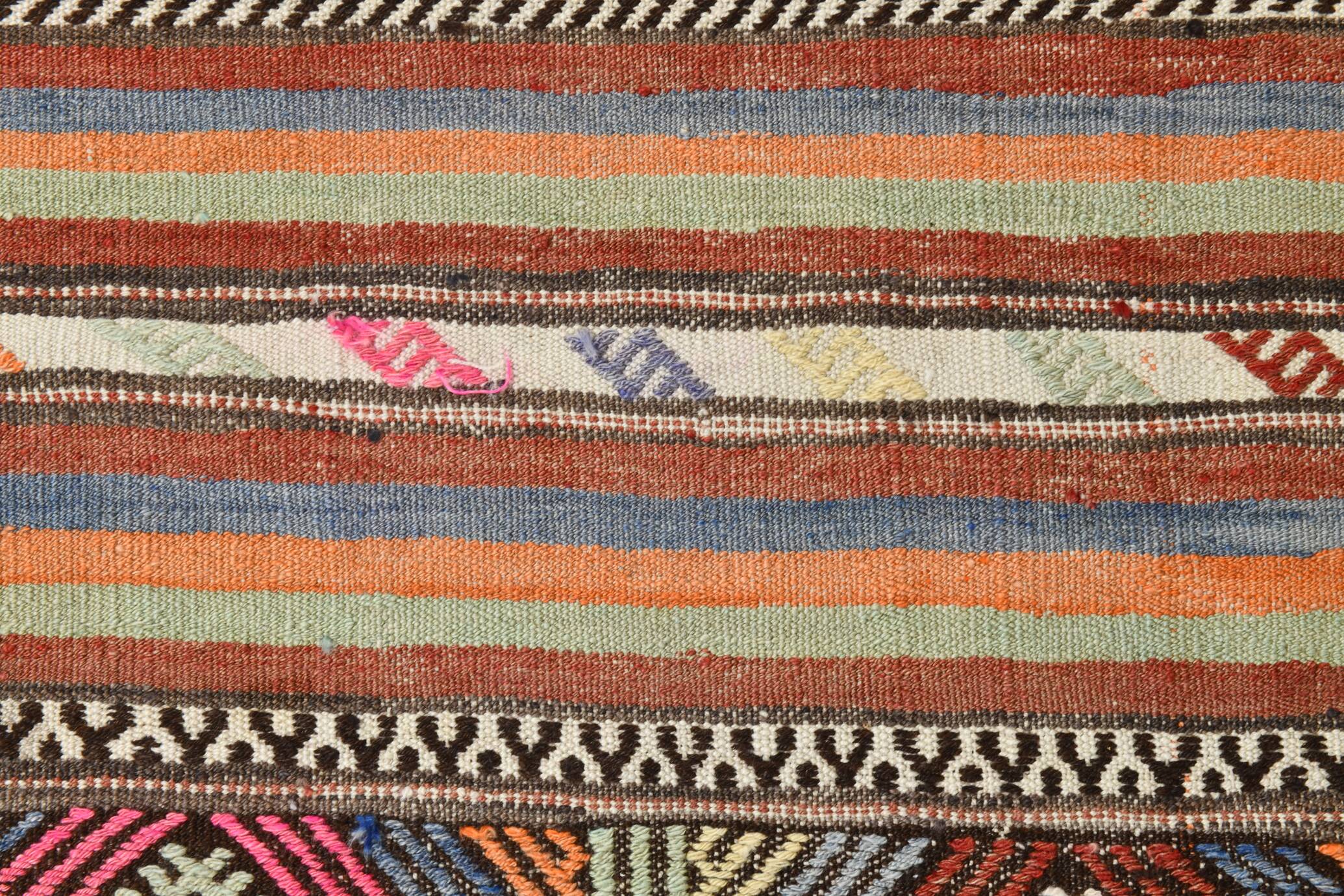 Tapis Kilim vintage turc en laine