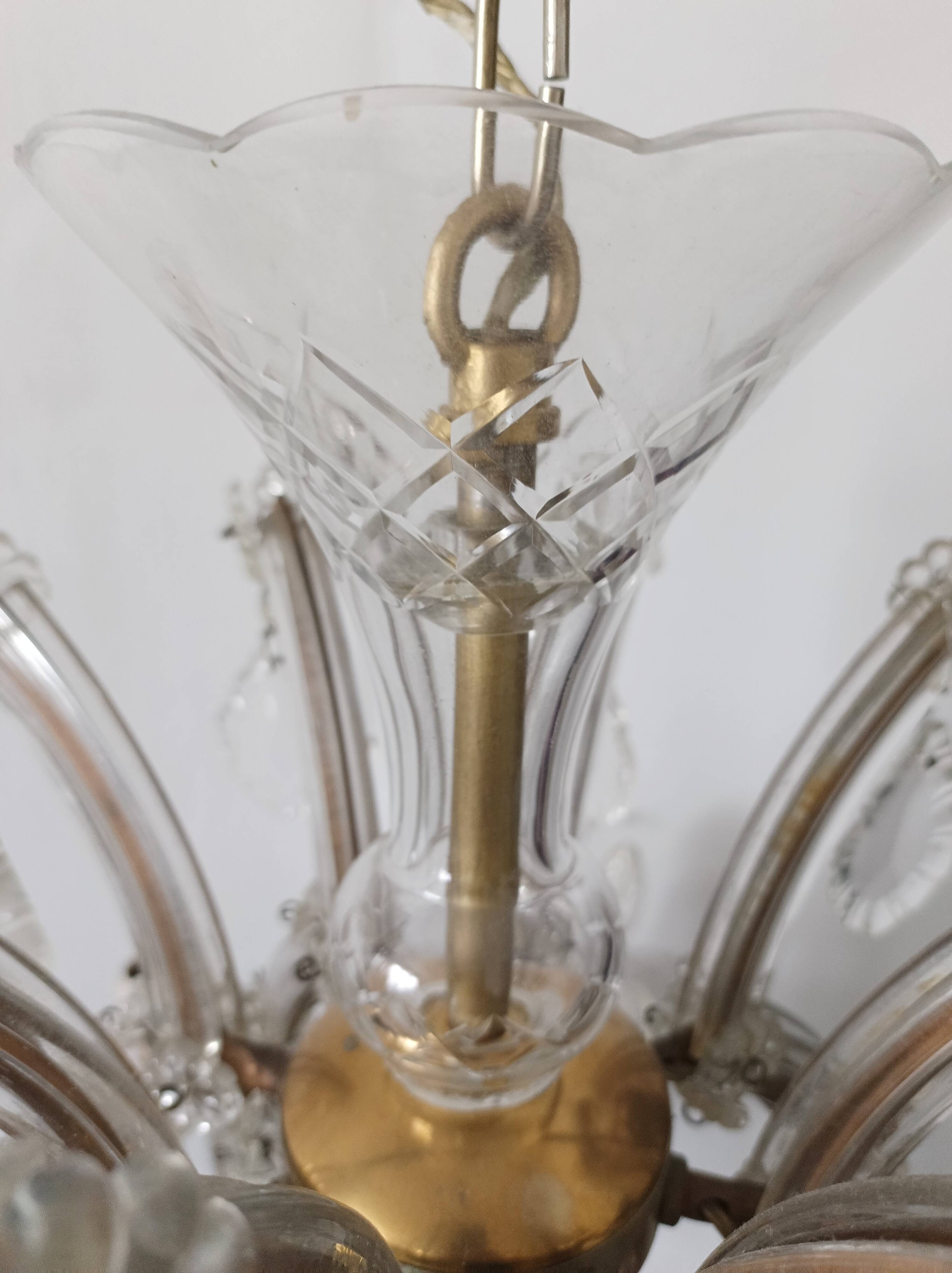 Glass pendant chandelier