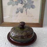 Artisanal butter dish