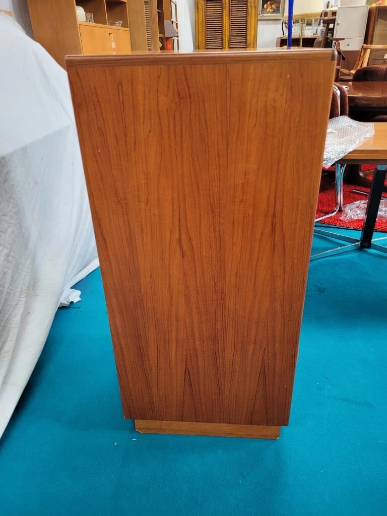 HI-FI G-Plan furniture, teak plated, from the late 70s