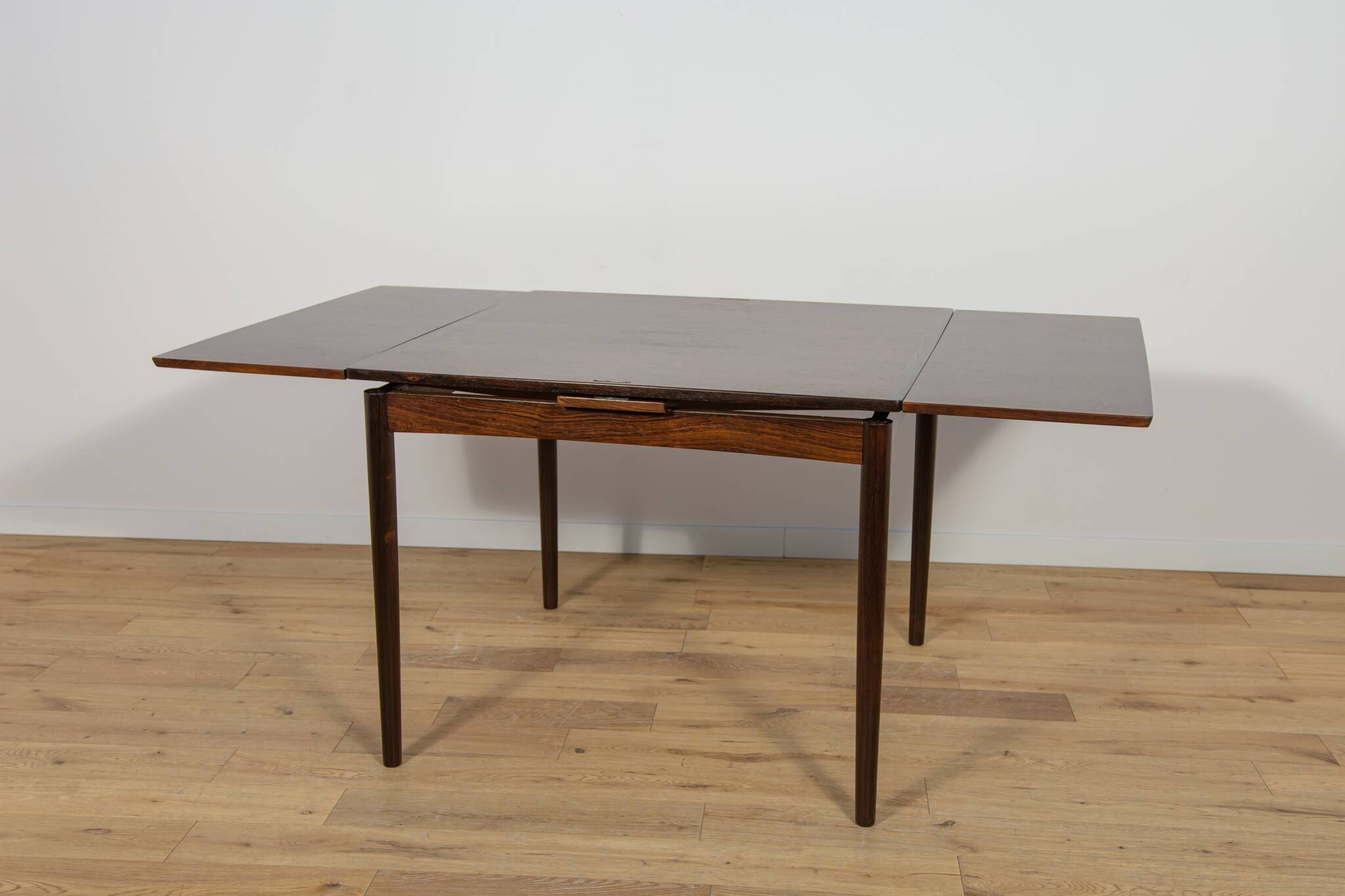 Mid-Century Danish Extendable Rosewood Dining Table, Denmark, 1960s