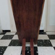 Chaise malgache en palissandre sculpté