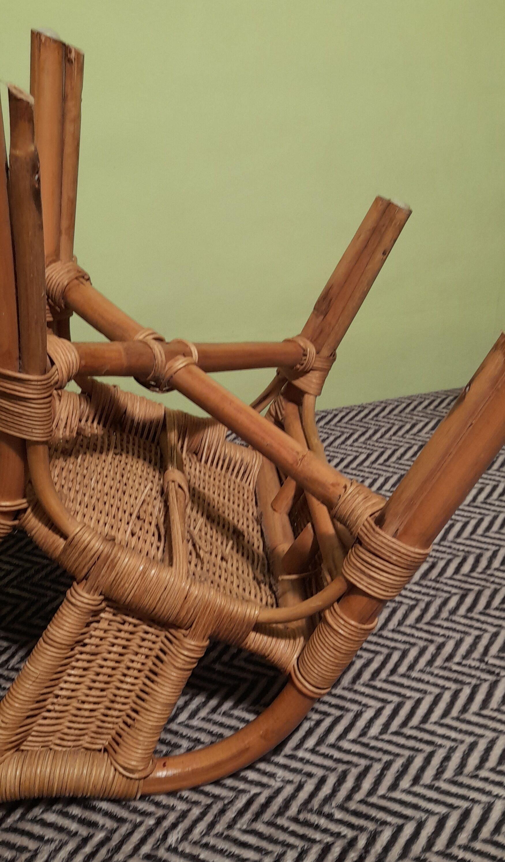 Fauteuil en rotin/osier pour enfant - vintage 1970