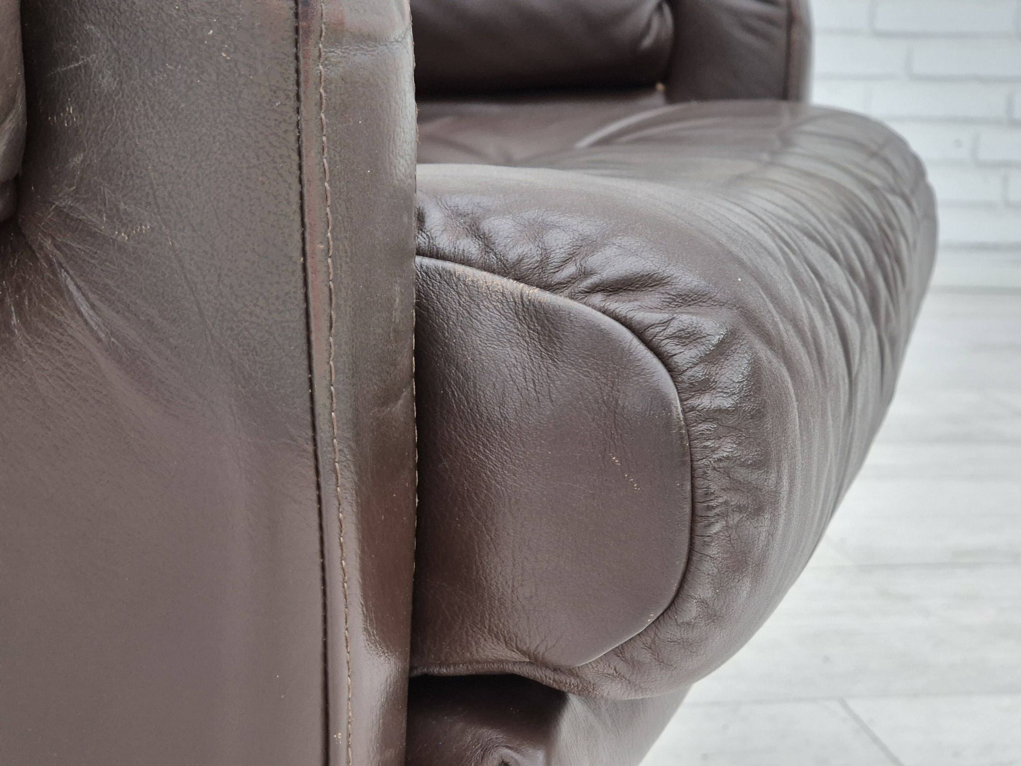 1970s, Danish swivel chair, original condition, brown furniture leather.