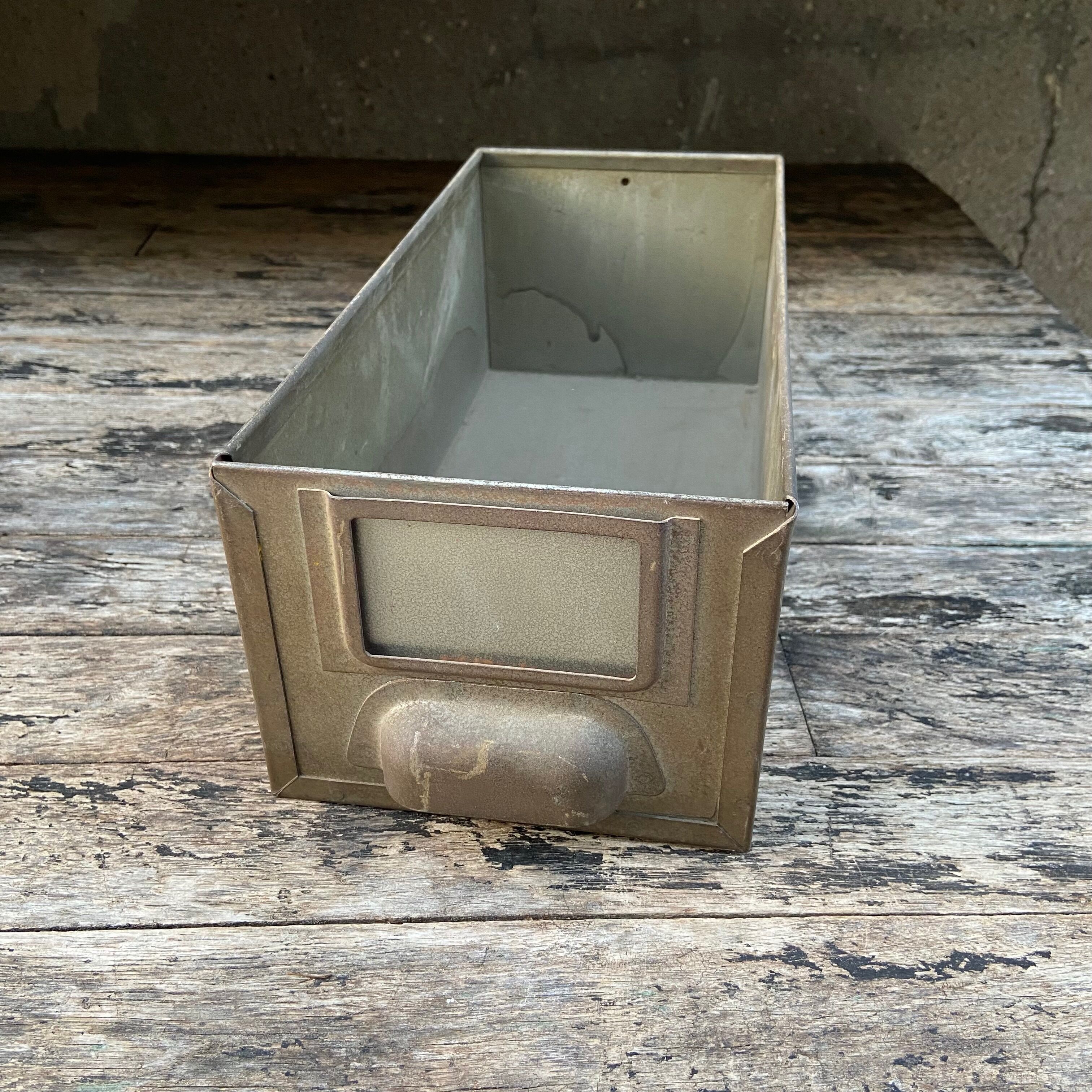 Industrial metal locker