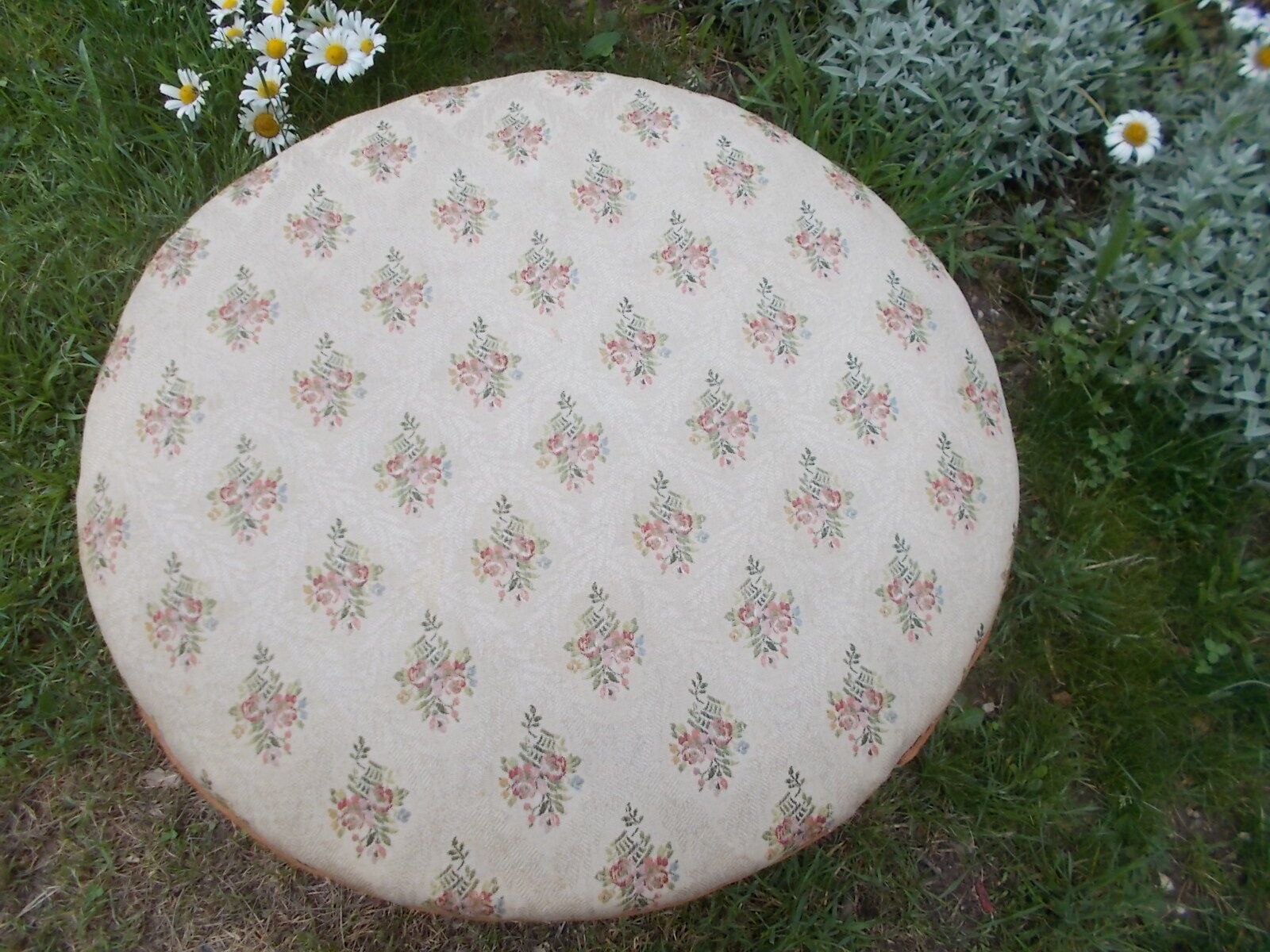 Pouf end of art deco sofa