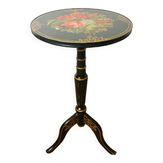 Napoleon Style Pedestal Table 3 Tray with painted flower decoration