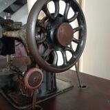 Singer sewing machine