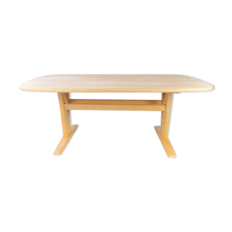 Table basse en hêtre de design danois fabriqué par l’usine de meubles Skovby dans les années 1960