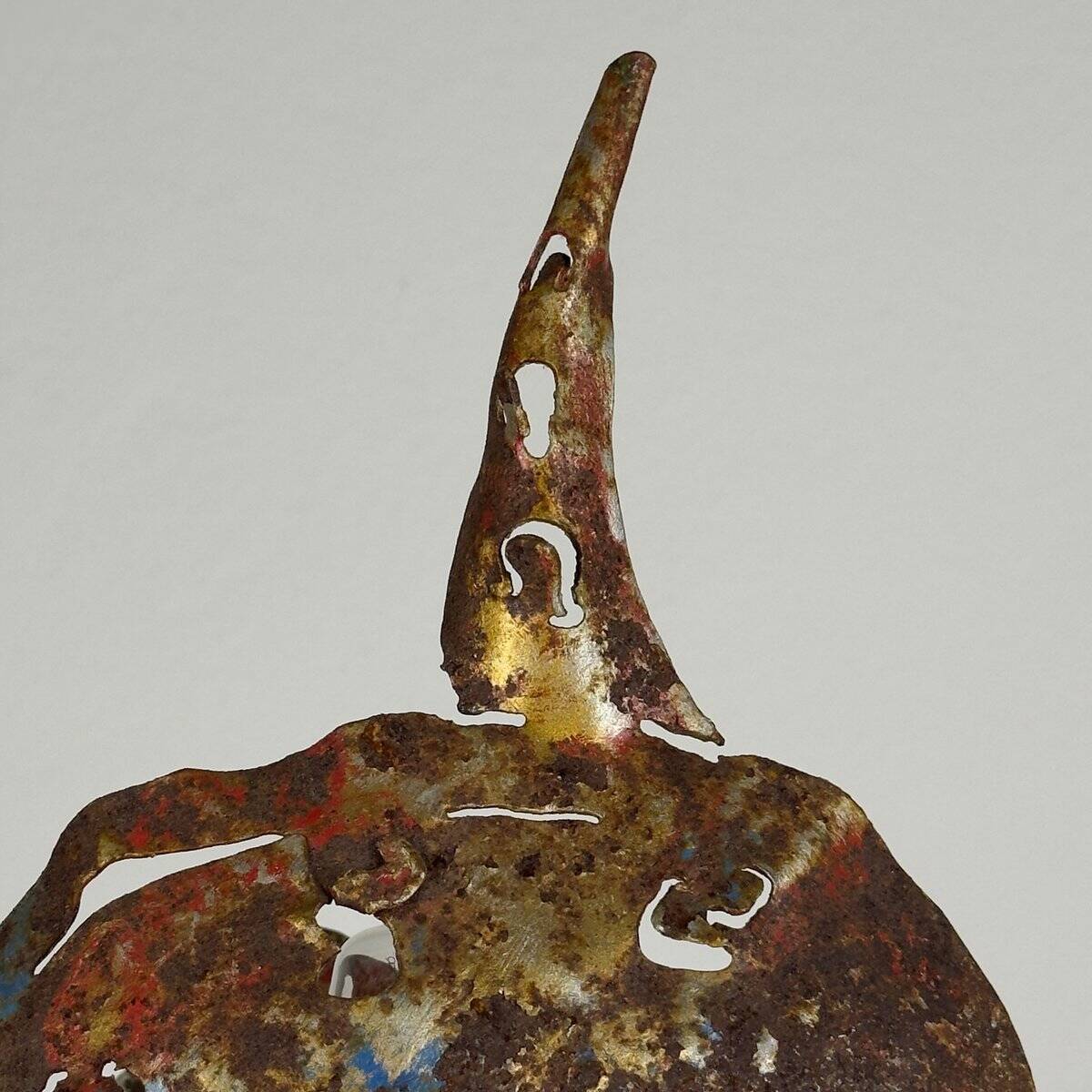 Brutalist metal octopus wall lamp by Salvino Marsura, Italy, 1980s.