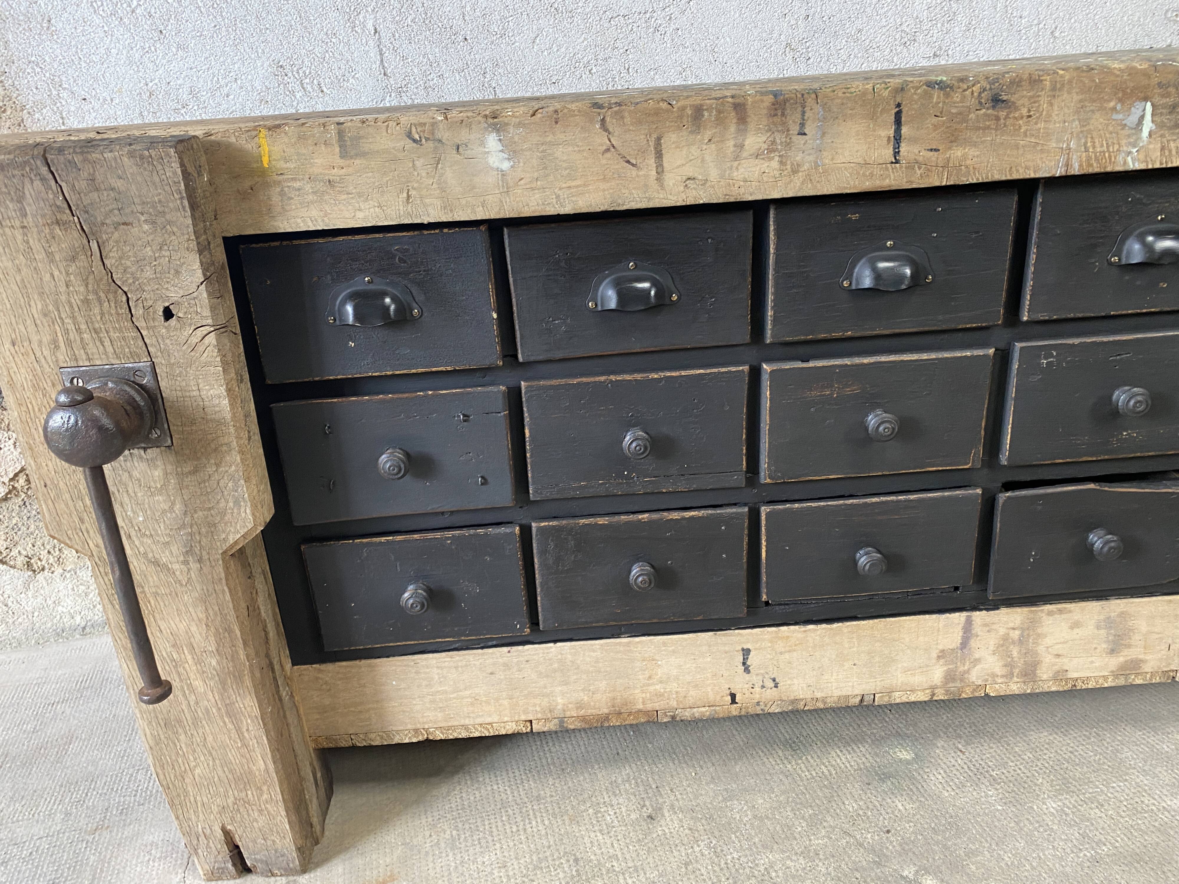 Carpenter's establishment