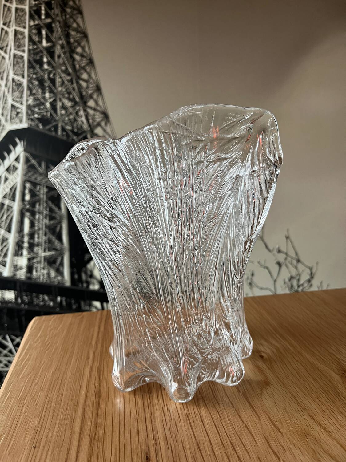 Scandinavian handkerchief vase by Severin Brørby hadeland Furu in glass 1970