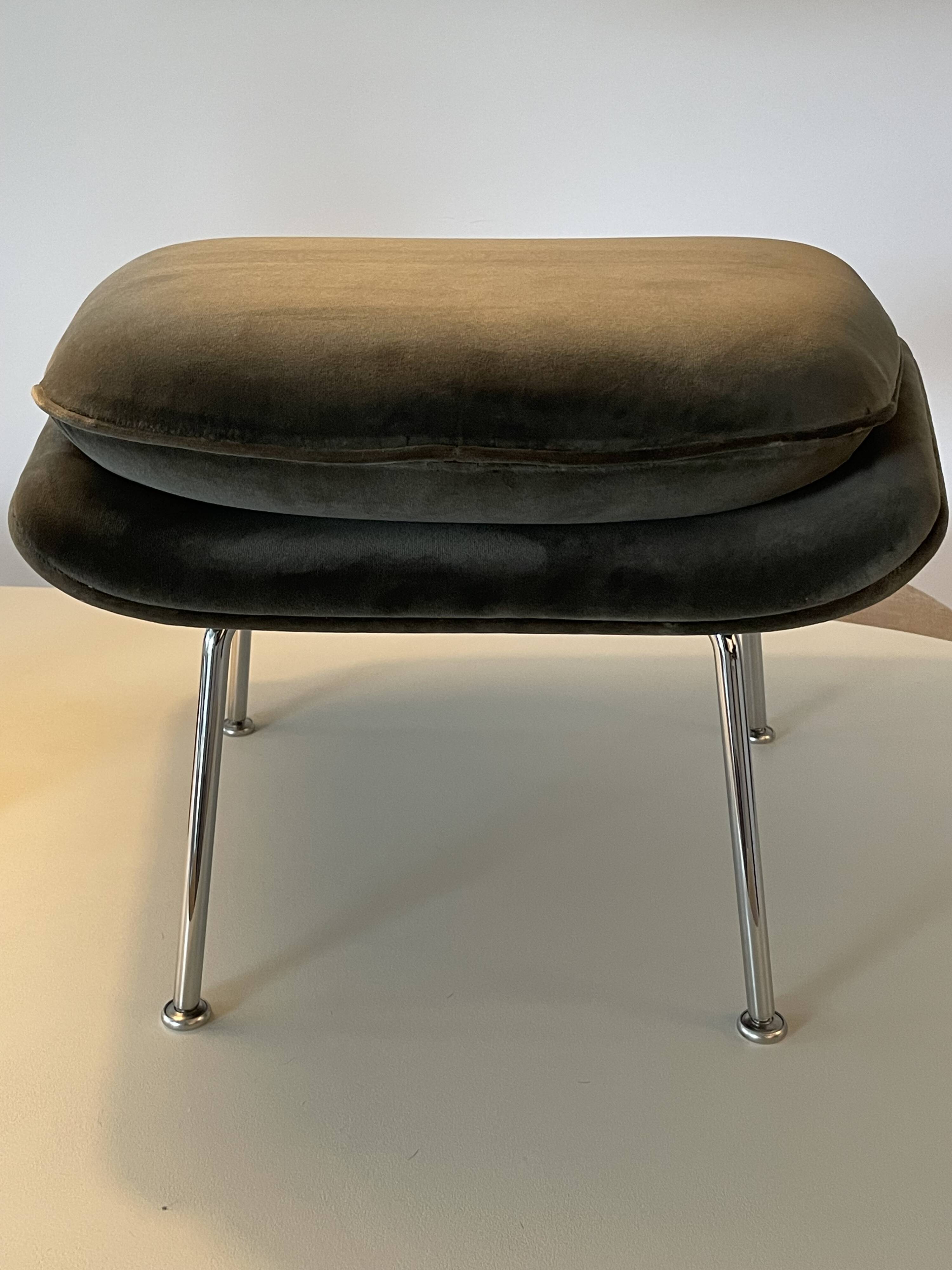 Ventre ottoman – Collection Knoll – Eero Saarinen