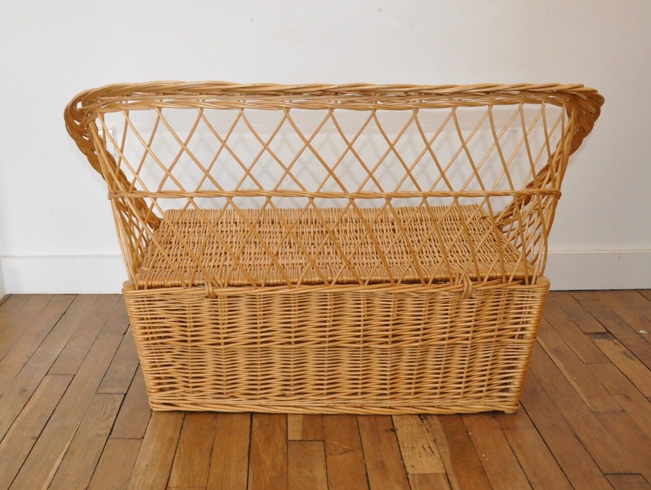 Rattan and wicker toy box