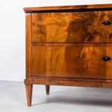 Commode allemande en noyer du XIXe siècle – Entièrement restaurée, vernis à l'ancienne