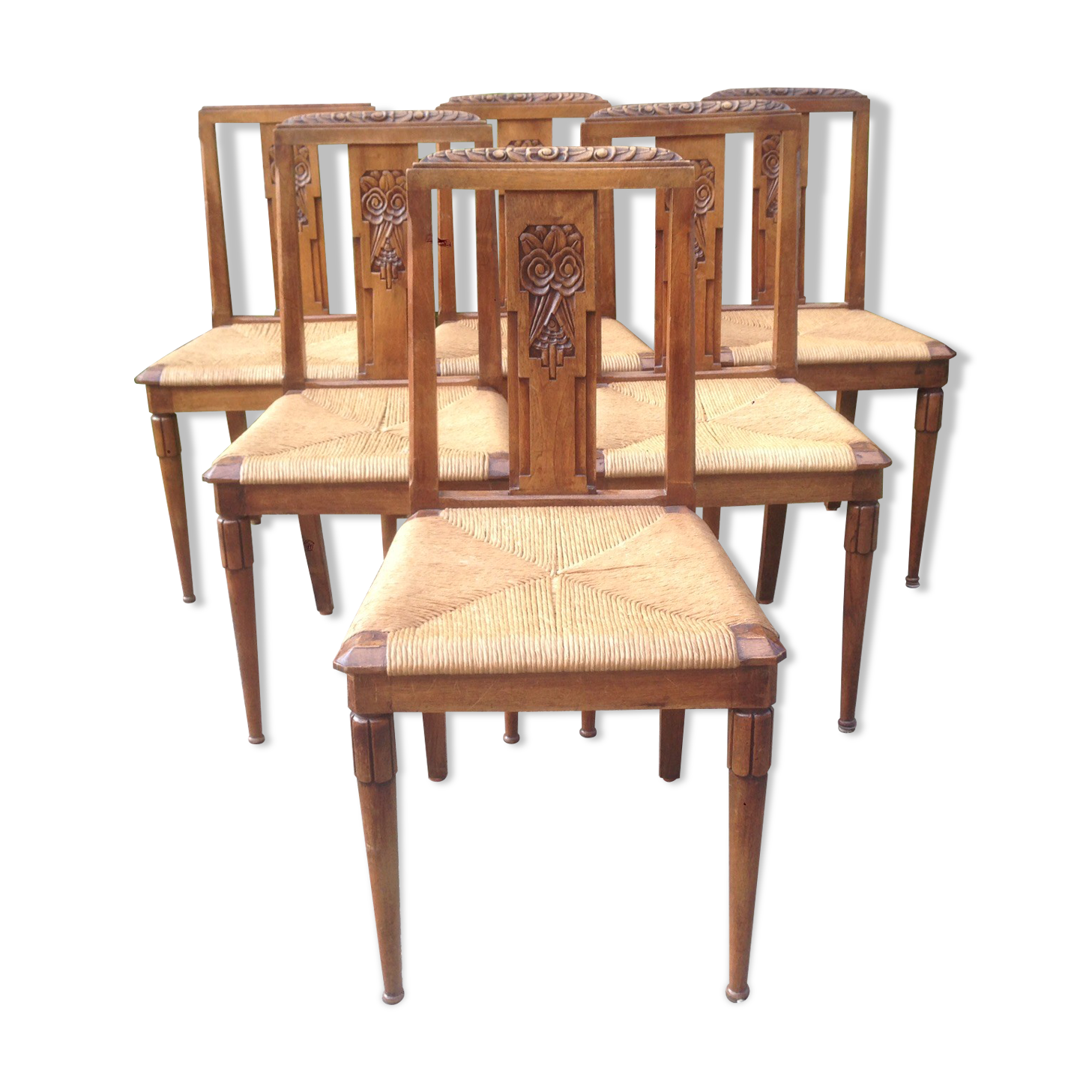 Series of 6 rococo chairs, mulched in solid walnut period 1930.