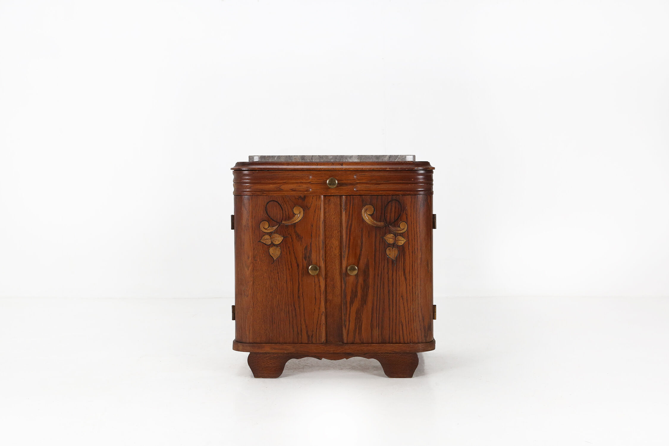 Art deco nightstand, 1930