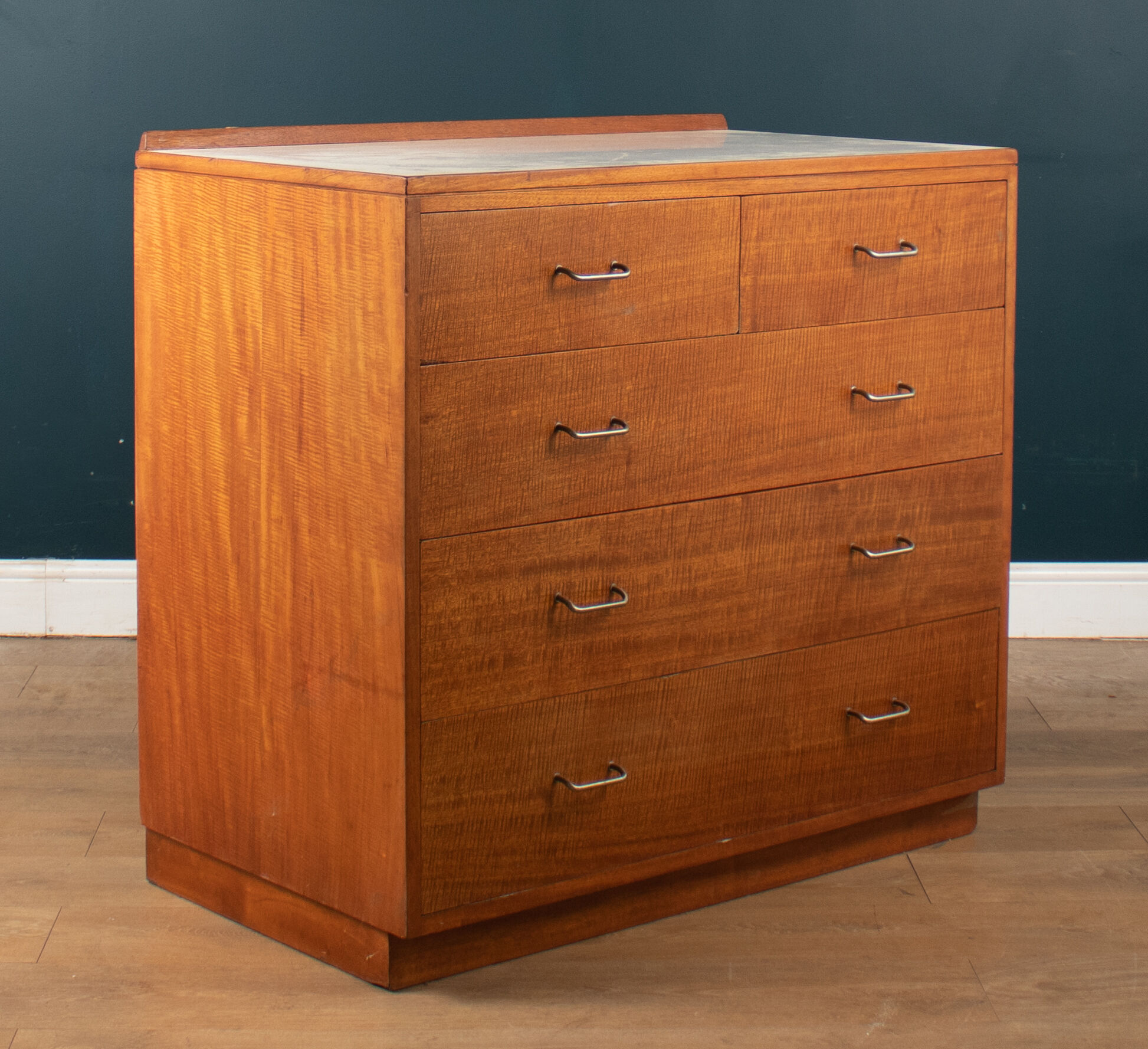 Commode scandinave
