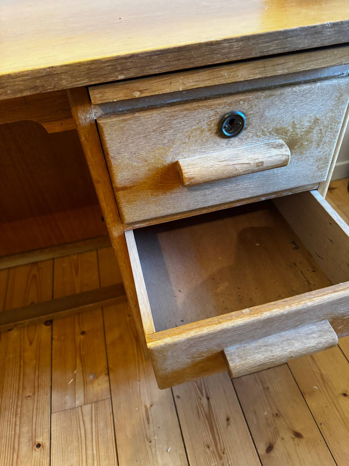 Bureau bois massif