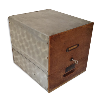 Boîte de bureau