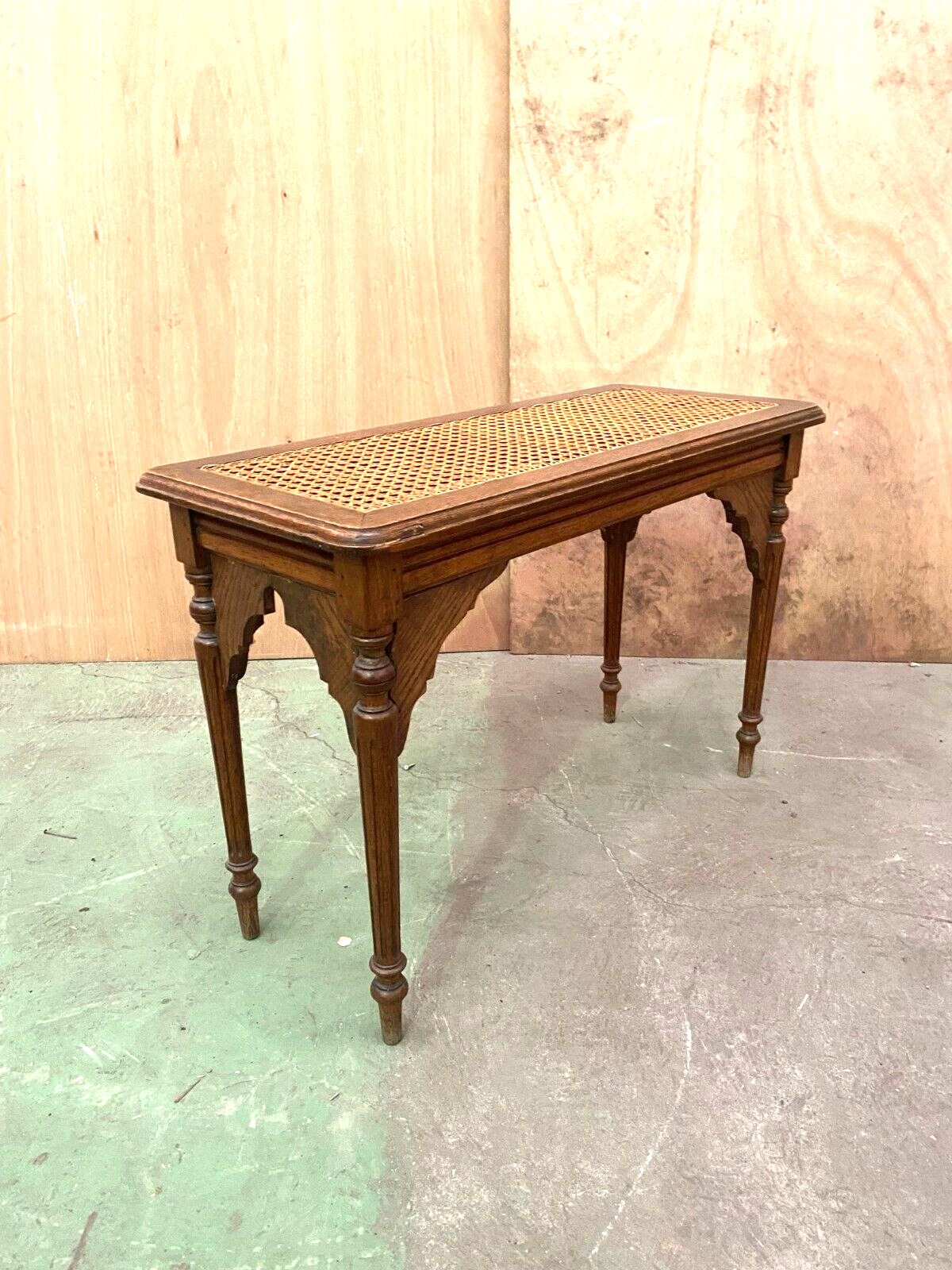 Piano bench in chene XX century