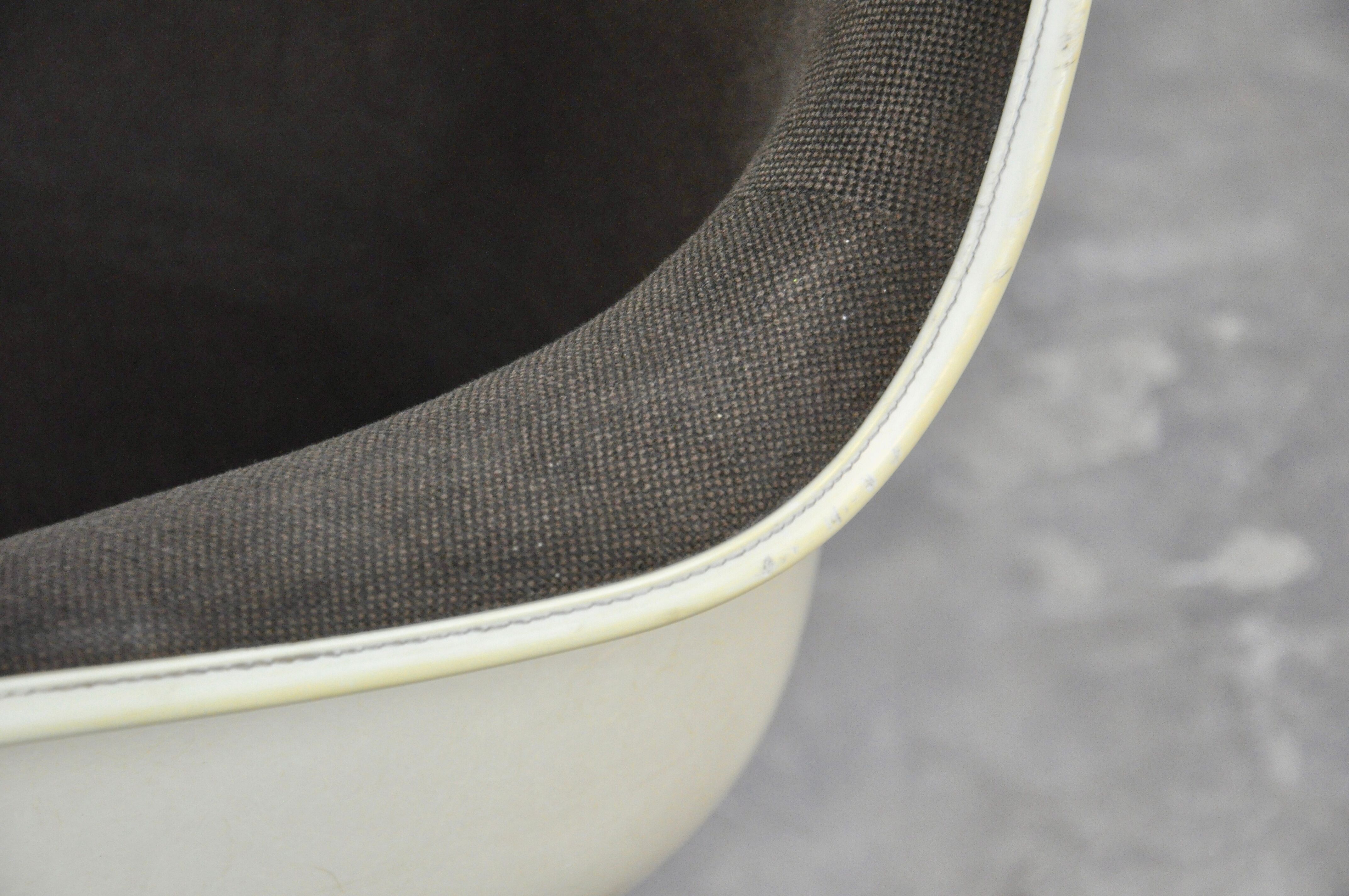 Charles Eames for Herman Miller armchair, 1970