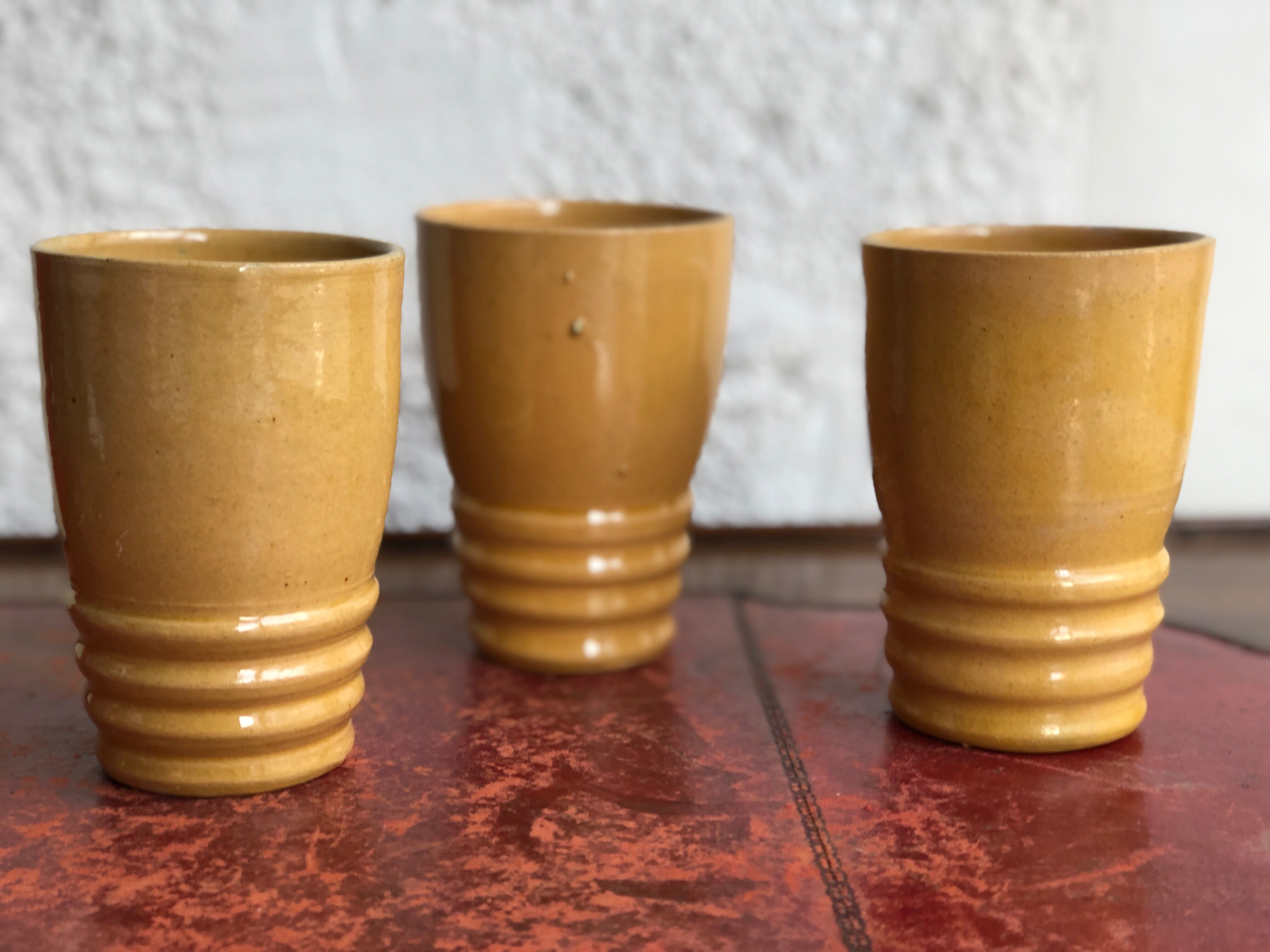 Lot de 3 gobelets en grès