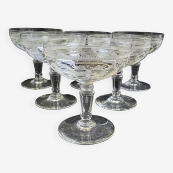 6 Champagne glasses – Guilloché crystal – Art Nouveau