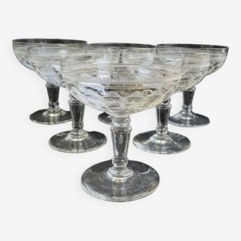6 Coupes à champagne – Cristal guilloché – Art nouveau