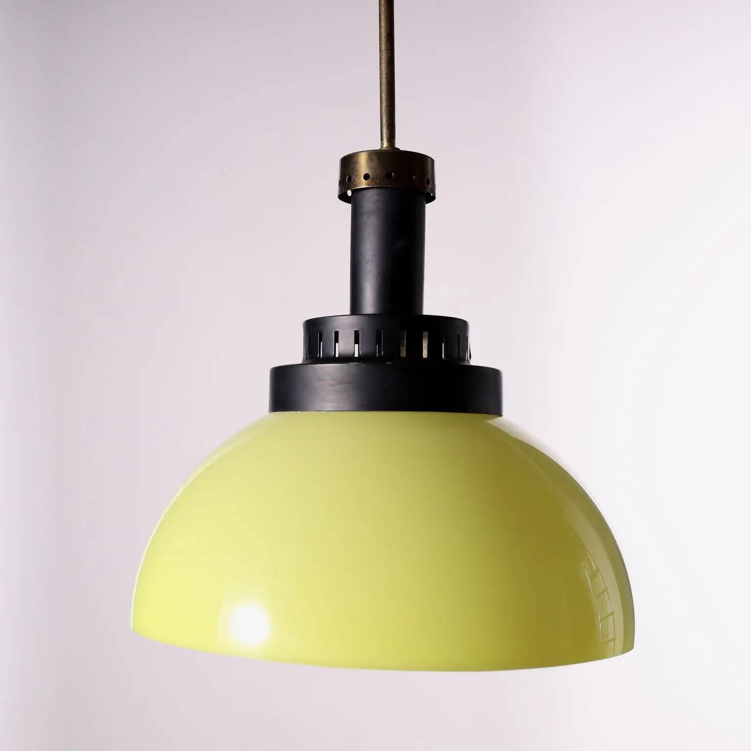 Enamelled aluminium ceiling lamp, brass, Italy, 1960s, Italian production.