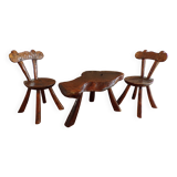 Table basse et deux chaises brutalistes bois massif