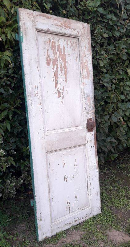 Door H186.5xW75cm with 18th century interior molding