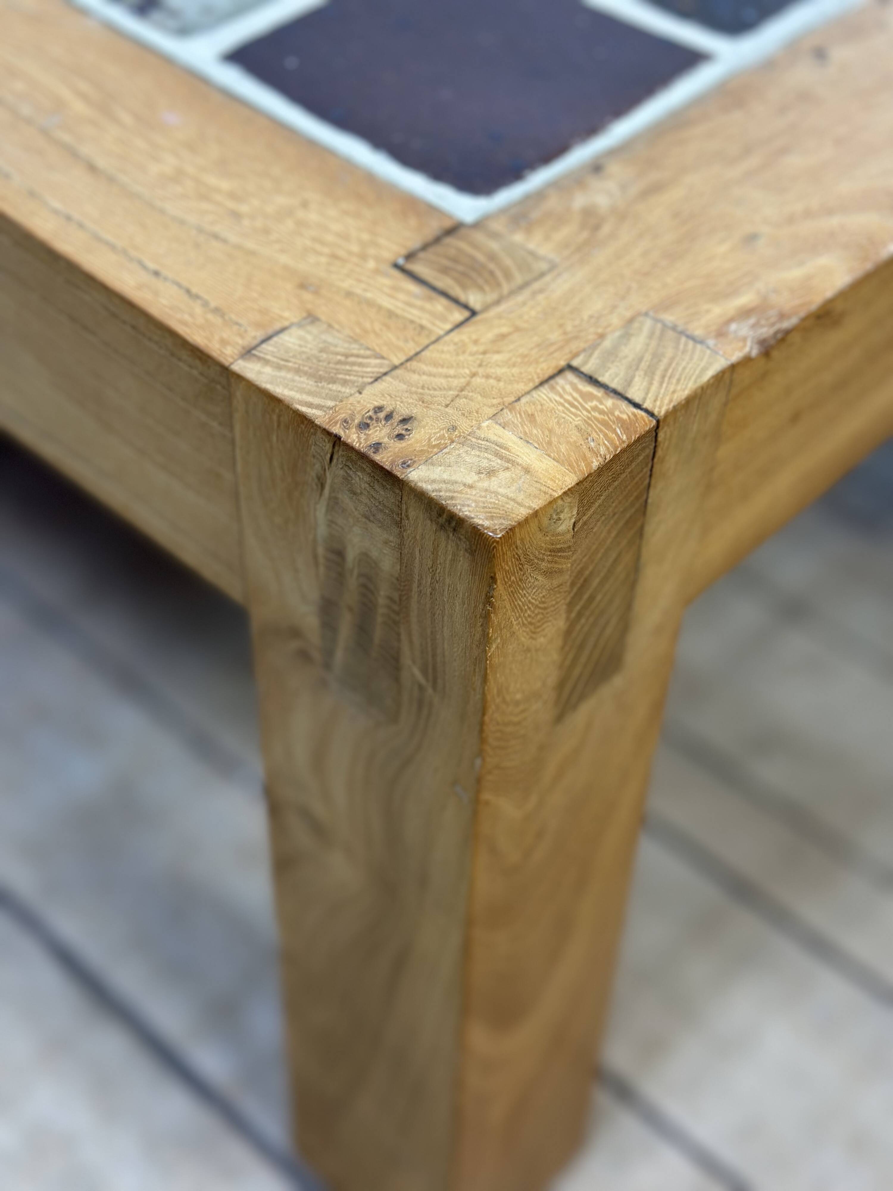 Coffee table in elm and ceramic stoneware Maison Regain 1970